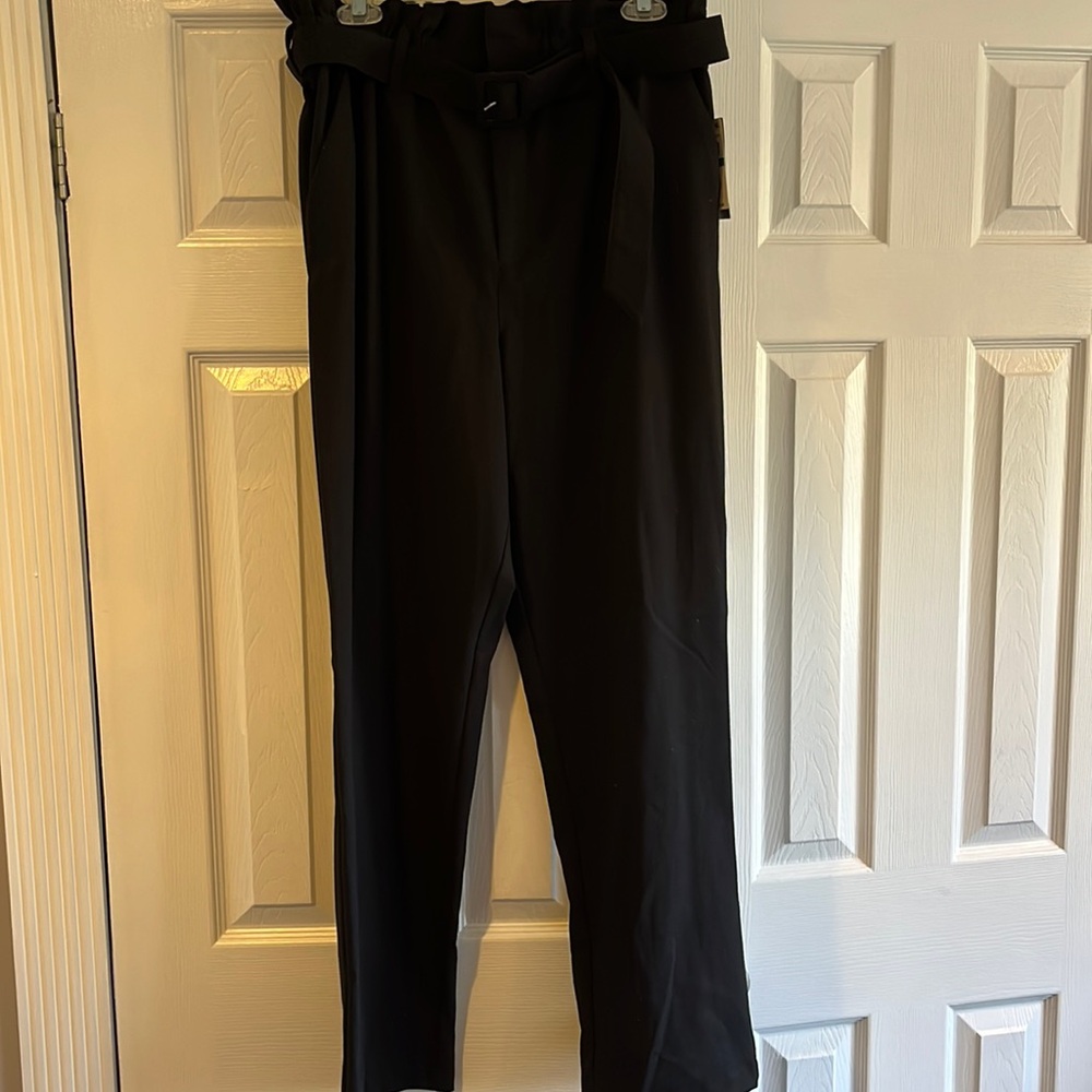 NEW Danielle Bernstein black pants